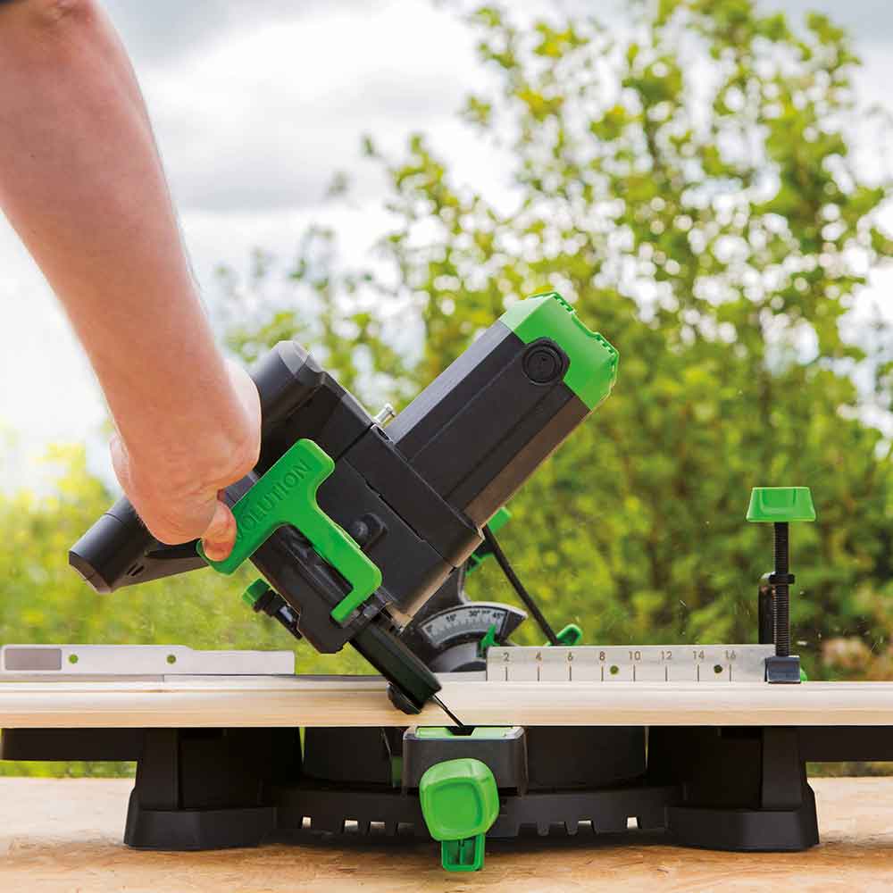 Evolution F210SMS 210mm Schiebe-Kapp- und GehrungssÀge mit TCT-Multi-Material-SÀgeblatt - Image 8